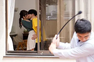 Chồng yêu mãi mê với công việc, người vợ nảy sinh tình cảm với em chồng yêu vì cô đơn