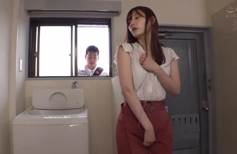 Bị chồng hờ hửng người vợ nện với anh kỹ thuật chung cư đến mang bầu